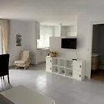 Cuberris דירה אחו