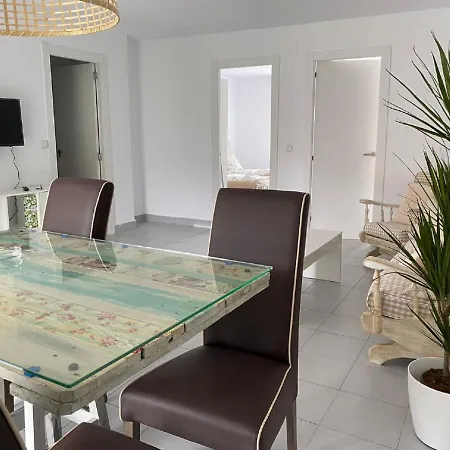 Cuberris Apartment *